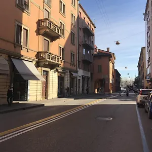https://antica-bologna.emilia-romagnahotels.net