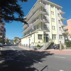 https://residence-san-francisco.hotelitalianriviera.com